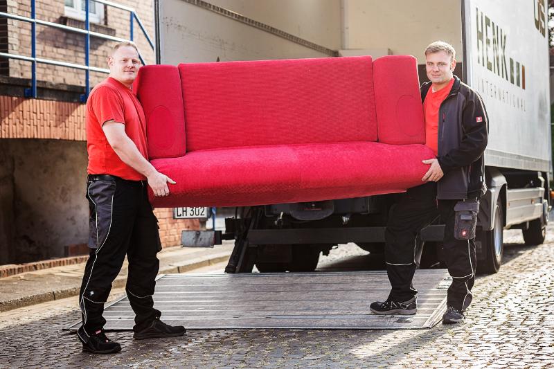 Unser Team bei der Ein- und Auslagerung