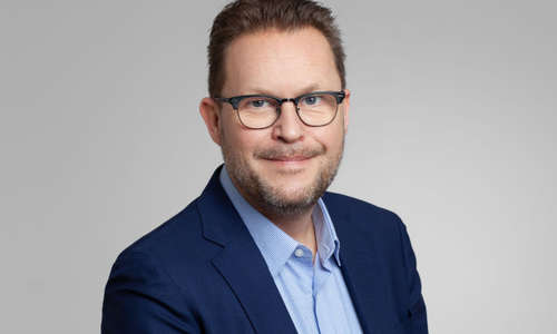 OLIVER ALEXANDER ANHUTH | Henk International OLIVER ALEXANDER ANHUTH | Henk International