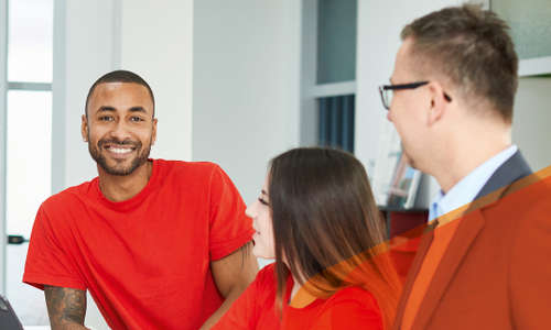 Stellenanzeige Möbelpacker (m/w/d) | Henk International
